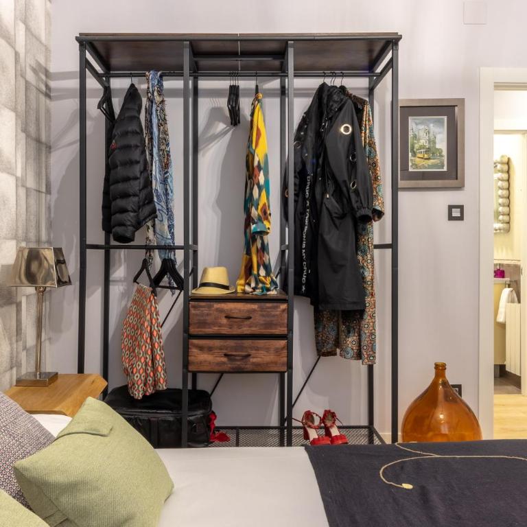 Acogedor con estilo único junto Centro Azkuna - Three-Bedroom Apartment - 24