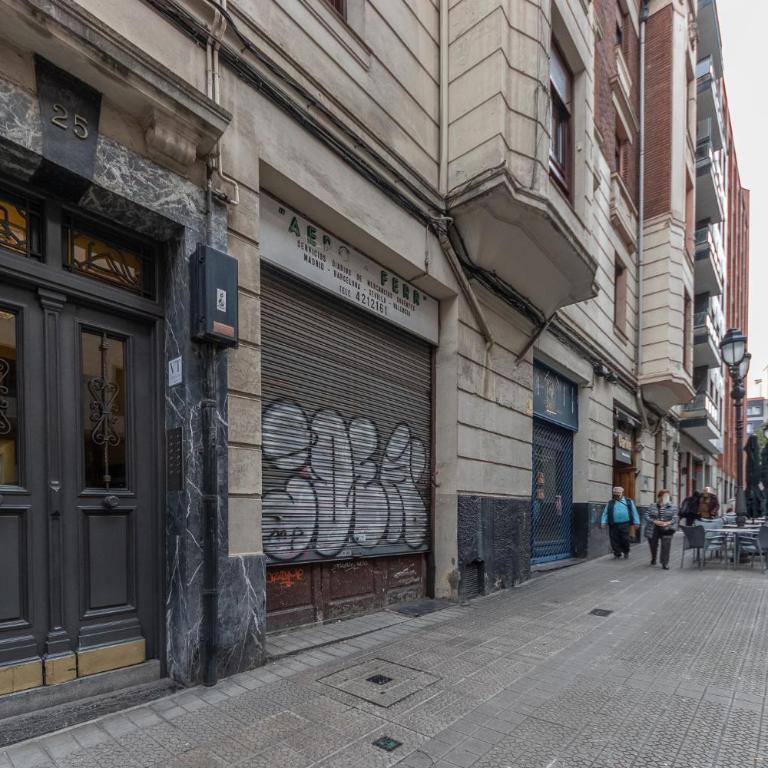 Acogedor con estilo único junto Centro Azkuna - Three-Bedroom Apartment - 35