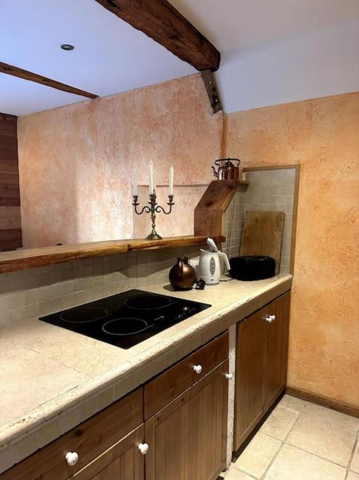 2 pièces Suzie - Appartement 1 Chambre - 6