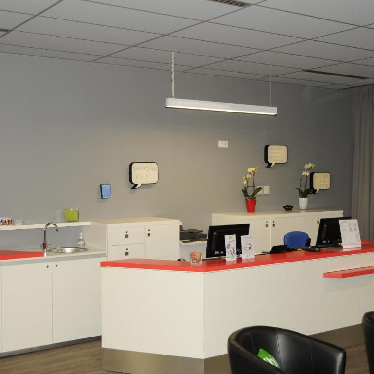 Ibis Styles Chambery Centre Gare - Standard Double Room - 7
