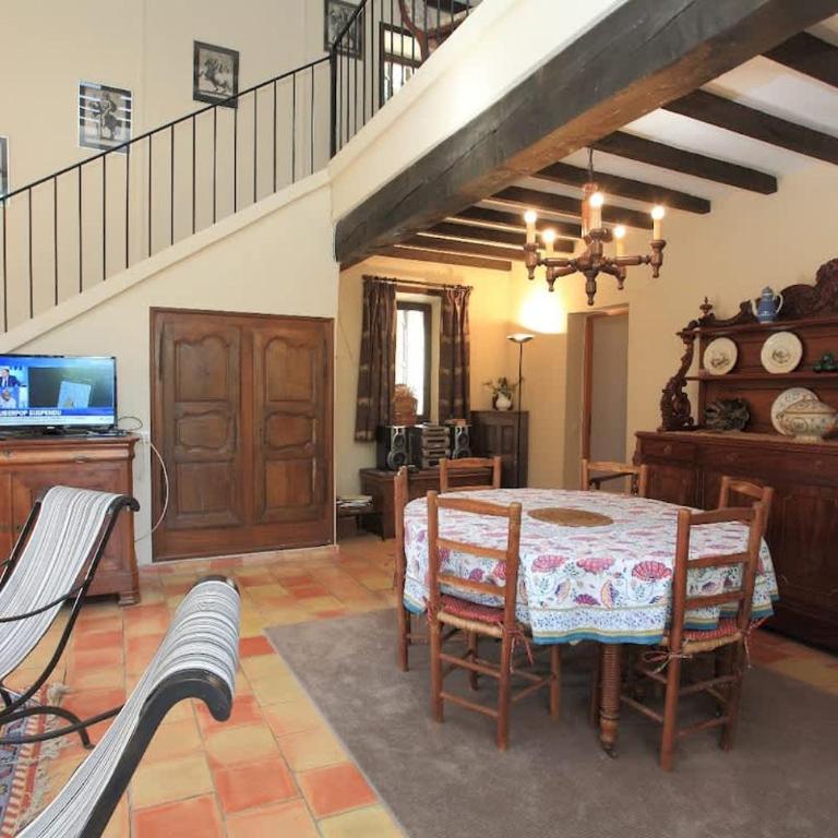 Villa La Familliale, piscine avec vue imprenable sur Gordes - Villa - 12
