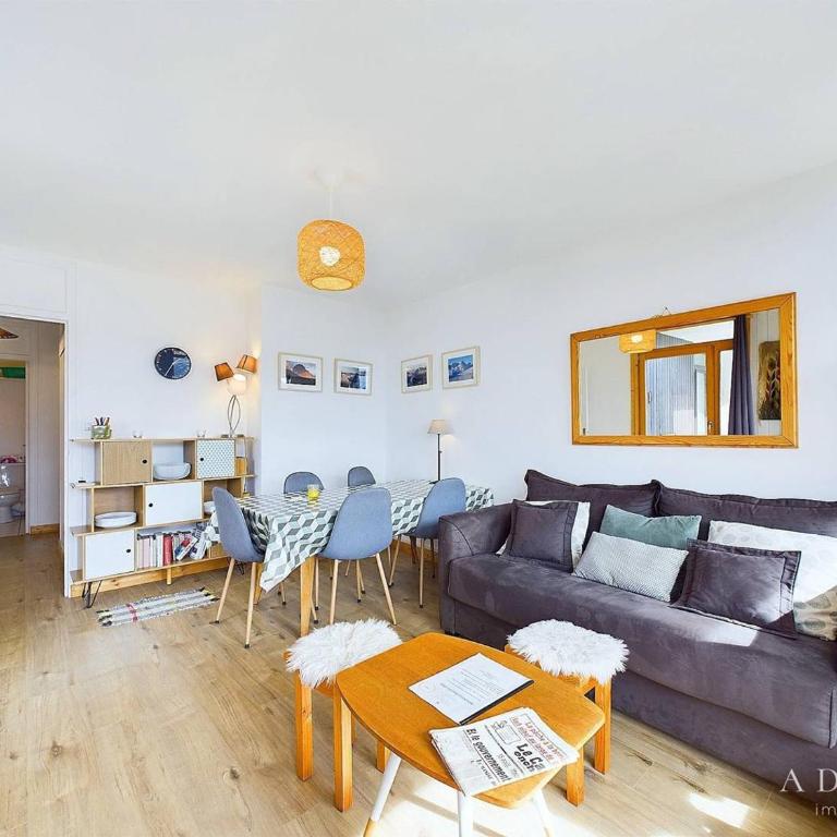 Appartement Scandinave, 3 pièces, 50m², proche pistes et commerces, avec balcons et parking - FR-1-398-609 - Appartement (6 Adultes) - 2