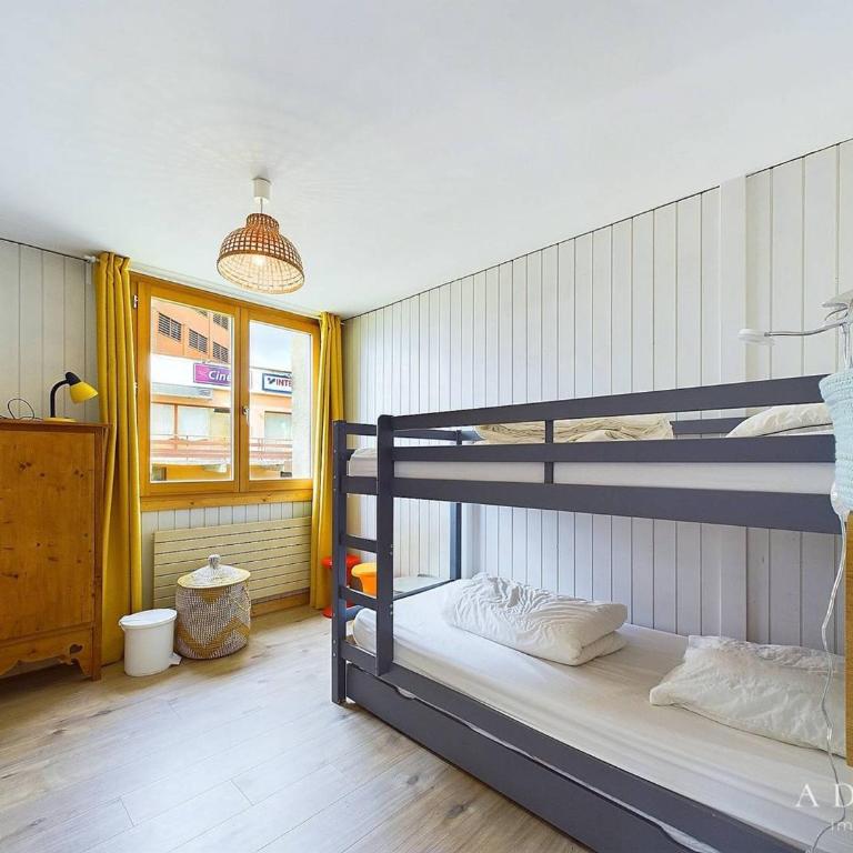 Appartement Scandinave, 3 pièces, 50m², proche pistes et commerces, avec balcons et parking - FR-1-398-609 - Appartement (6 Adultes) - 7