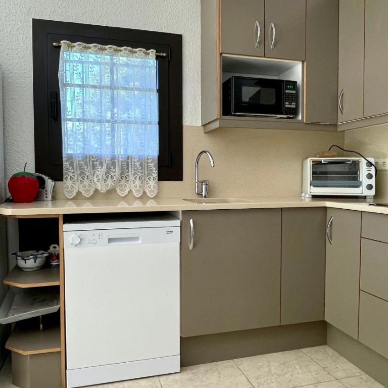 VOLENDAM 18 Planta baja con piscina privada - Apartment - Ground Floor - 18