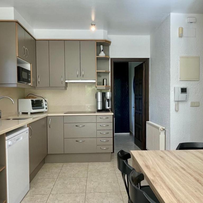 VOLENDAM 18 Planta baja con piscina privada - Apartment - Ground Floor - 16