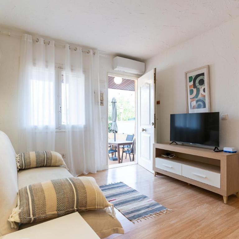 rentafive - Bungalow - Playa - Terraza - Apartamento - 6