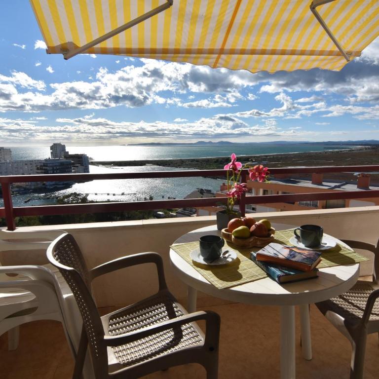 RNET - 600 Tramuntana - 10-30 - Apartment - 4