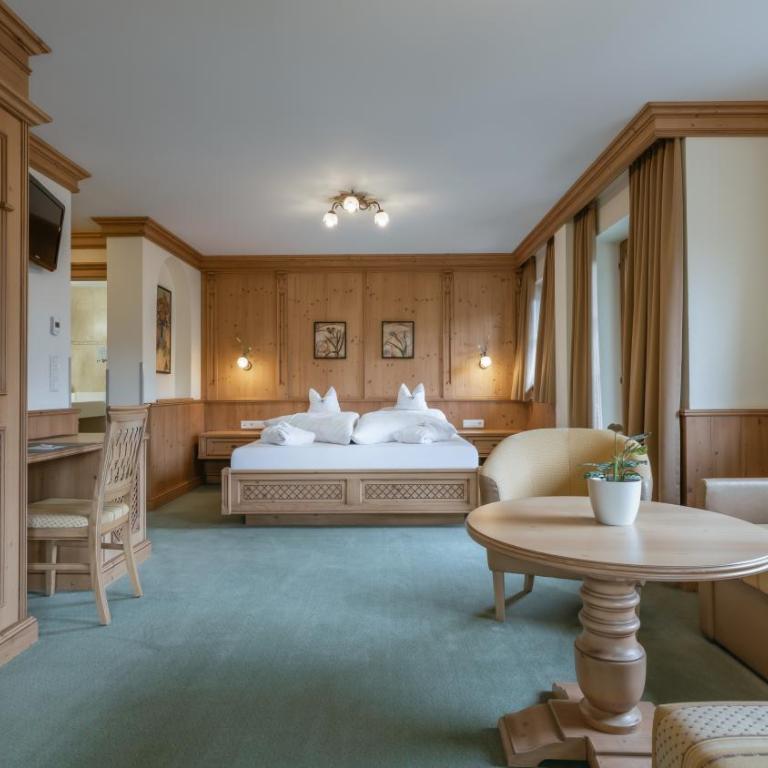 Wohlfühlhotel KERSCHDORFER - B&B - ADULTS ONLY - Doppelzimmer mit Balkon - 1