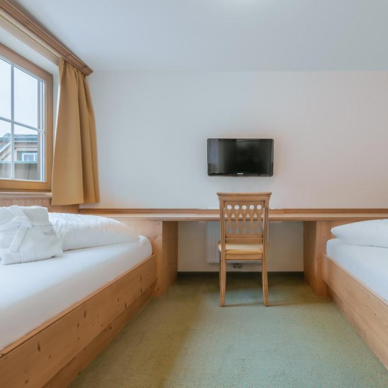 Wohlfühlhotel KERSCHDORFER - B&B - ADULTS ONLY - Suite mit Sauna - 3