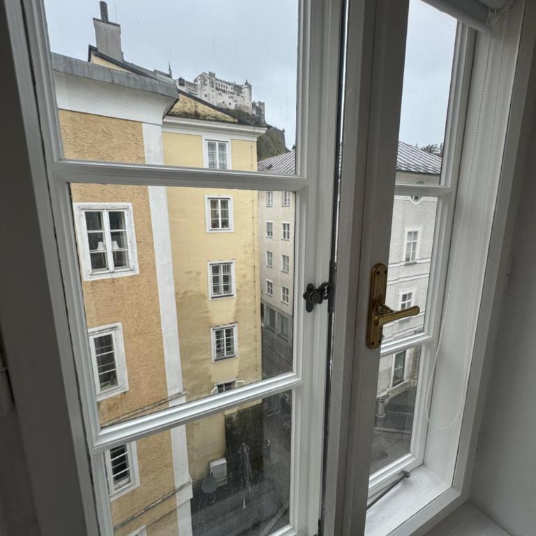 Guesthouse Mozart - Apartment House - Deluxe Apartment - 6