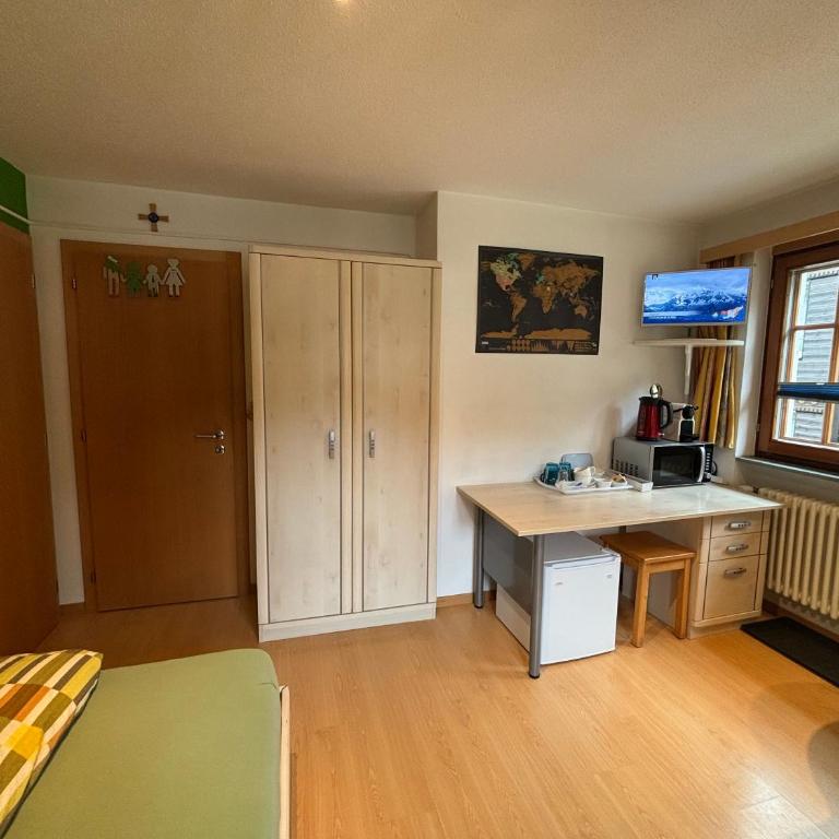 Chalet Medi - Einzelzimmer mit Dusche - 10