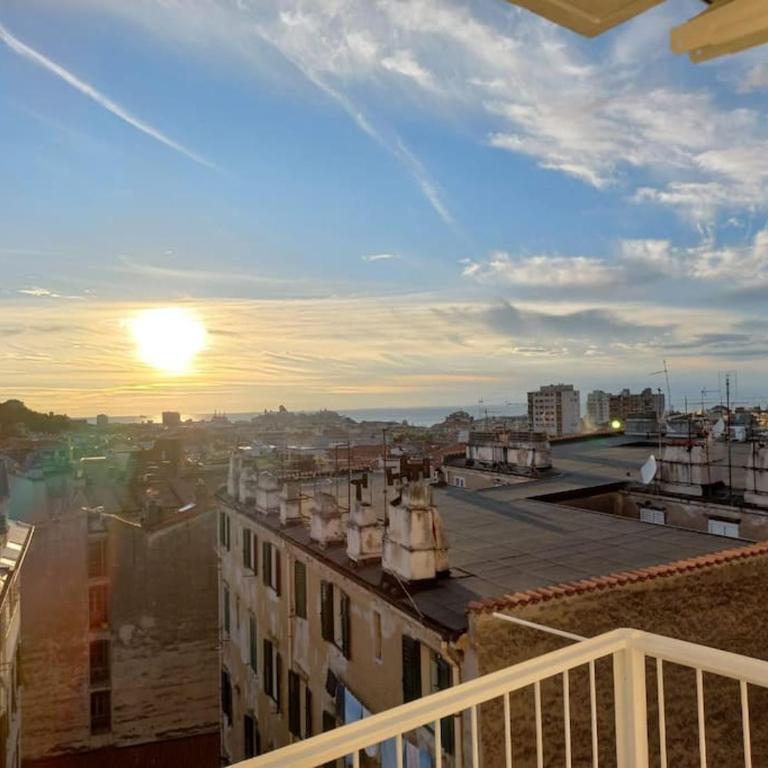 Sea view city centre - One-Bedroom Apartment - 1