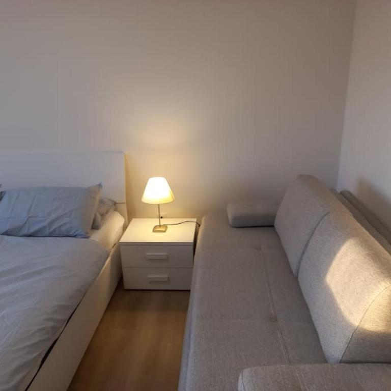Sea view city centre - One-Bedroom Apartment - 13