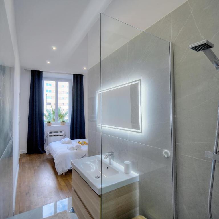 Elégant 2 chambres PARKING, Clémenceau- CENTRE CANNES A2B248 - Appartement 2 Chambres - 11