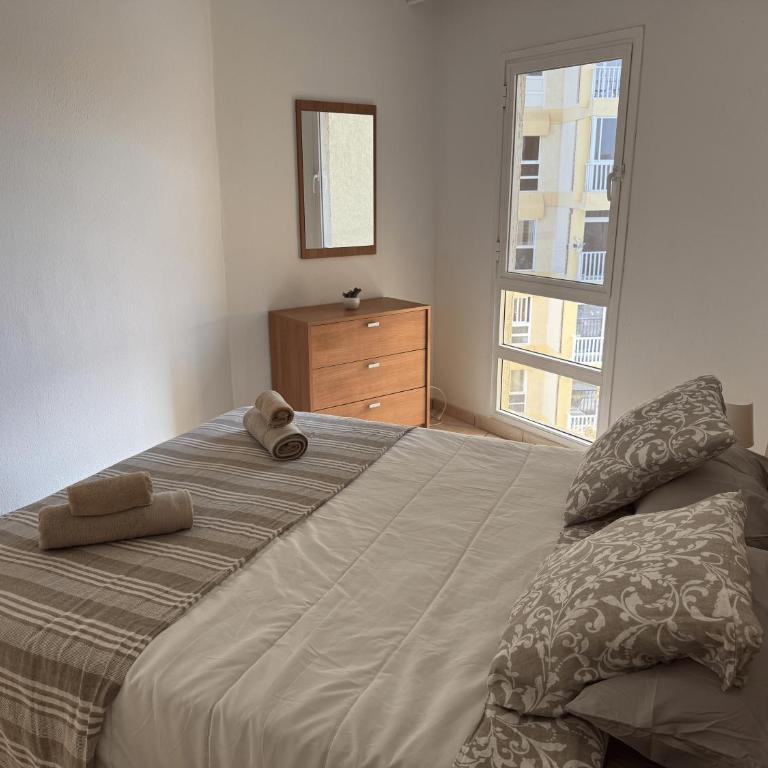 Las Americas Stunning Apartment Close to the Sea in Tenerife - Apartamento de 1 dormitorio con vistas a la piscina - 3