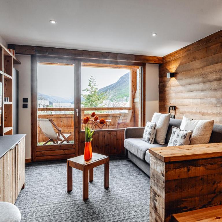 Alliey & Spa Piscine Appart-hôtel Serre chevalier - Appart-hôtel Duplex F 6/7 pers avec Terrasse - Accès GRATUIT Spa 300 m² - 7