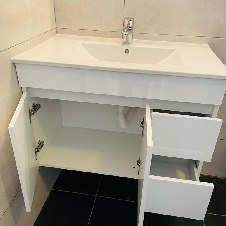 Playa Park - One-Bedroom Apartment - 21