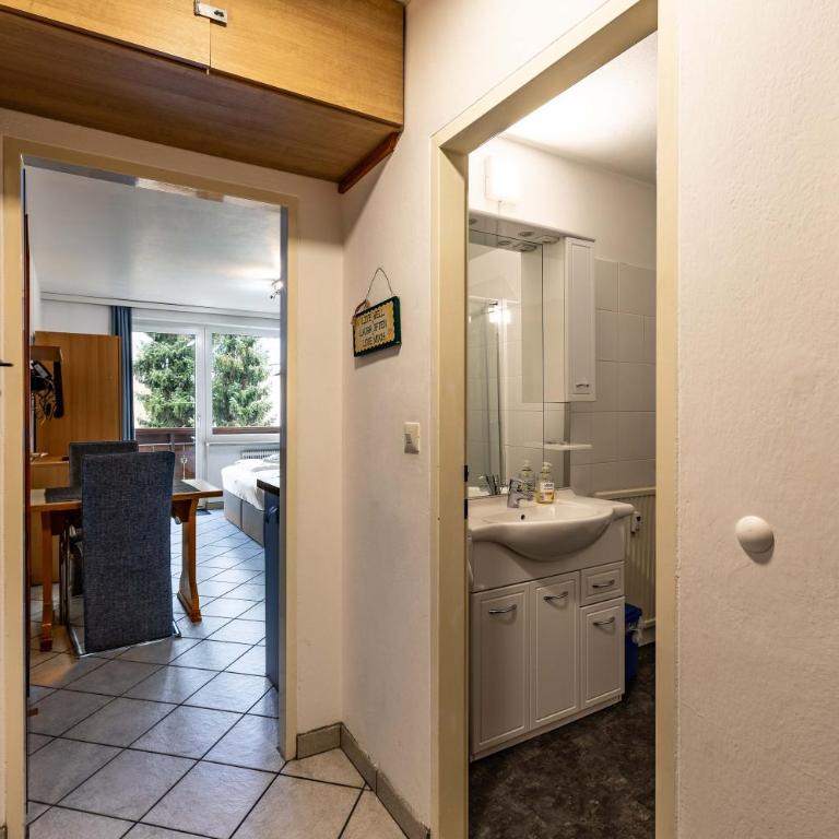Apartment Zuhause - Studio mit Dusche - 11