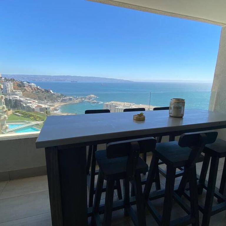 Amplio dpto, vista insuperable, 2 parkings - Apartamento con vistas al mar - 13
