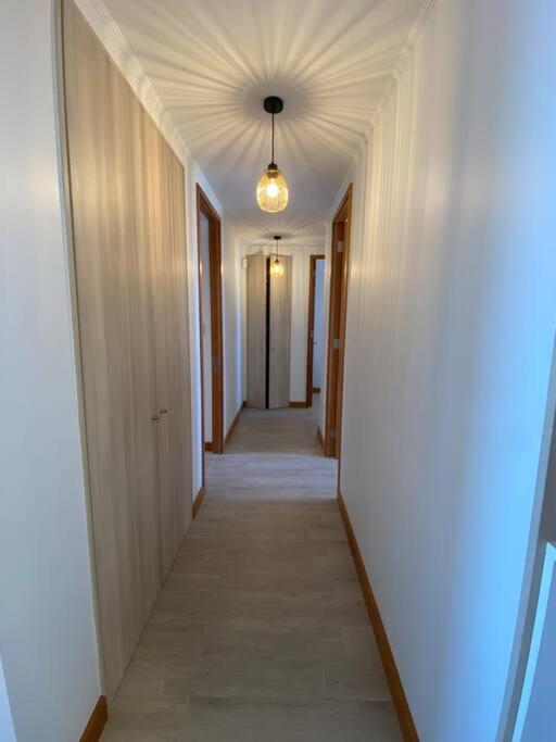 Amplio dpto, vista insuperable, 2 parkings - Apartamento con vistas al mar - 28