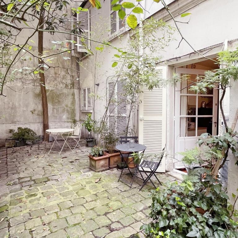 Chic neighborhood charming courtyard studio 7th - Studio - 21