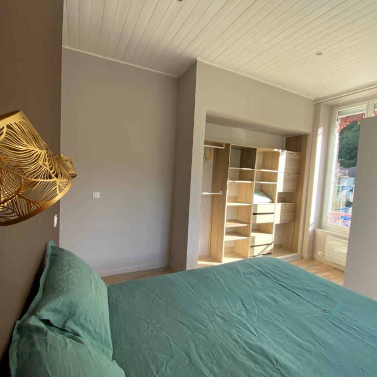 La soie - Chambre Double avec Salle de Bains Privative - 4