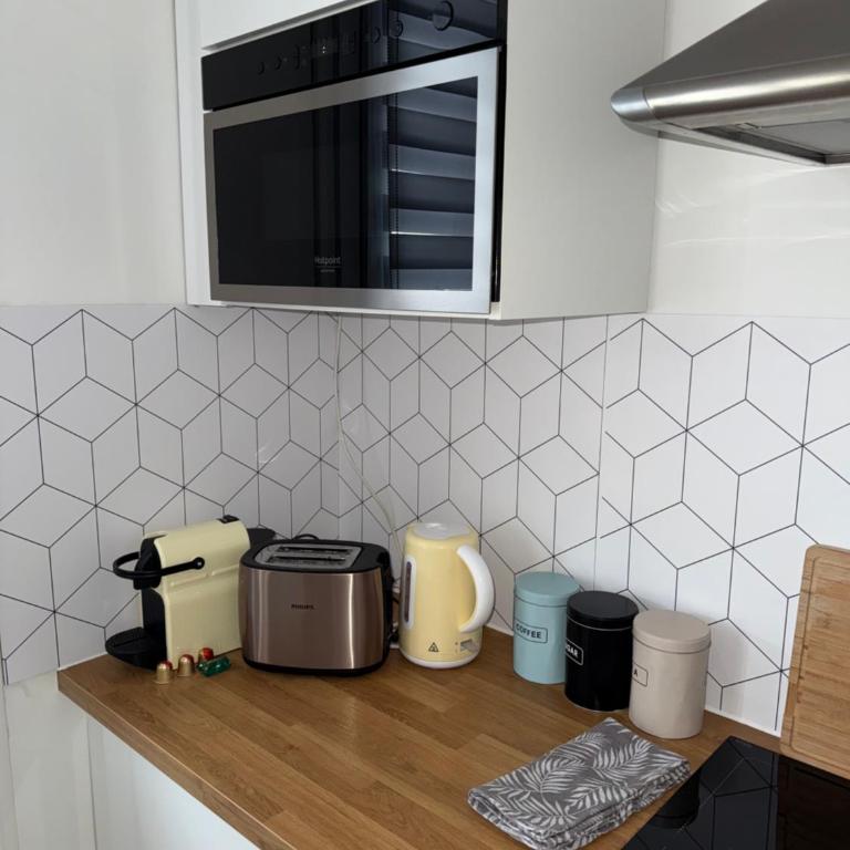 superbe duplex avec parking gratuit - Appartement 2 Chambres - 14