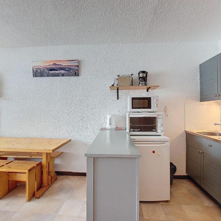 Studio 4 pers avec balcon sud proche commerces et pistes - Studio - 7