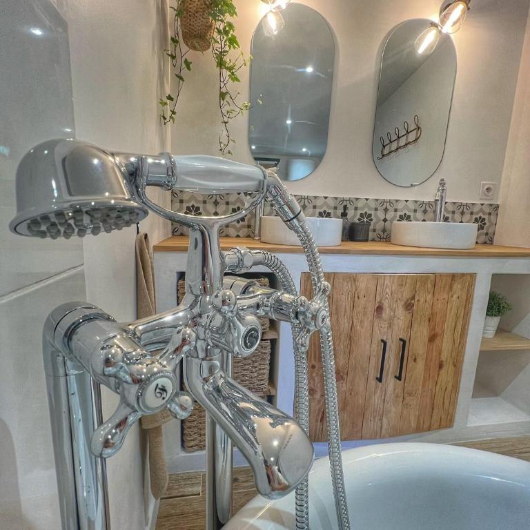 Essencia, gîte dans les collines de Toulon - Camera Matrimoniale con Bagno Privato - 14