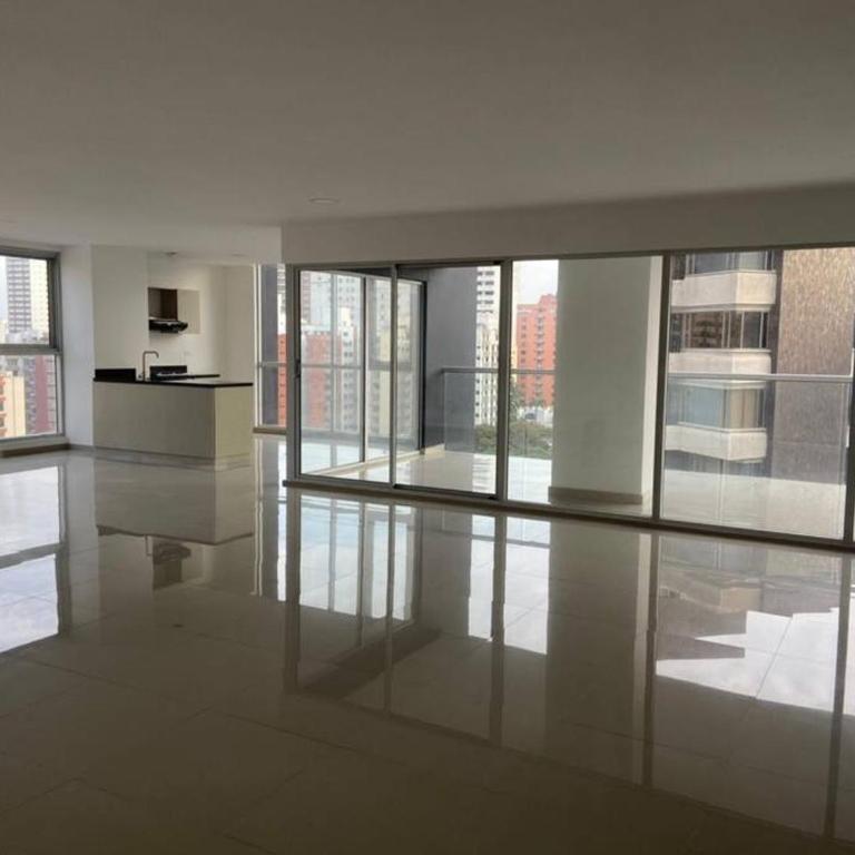 2BR Apto con excelente ubicación y balcón - Apartamento de 2 dormitorios - 13