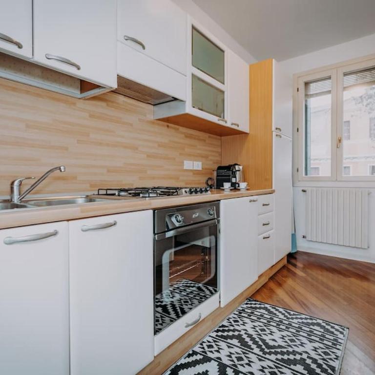 Elegant nice Home with Private Terrace in Venice - Frari church - One-Bedroom Apartment - 37
