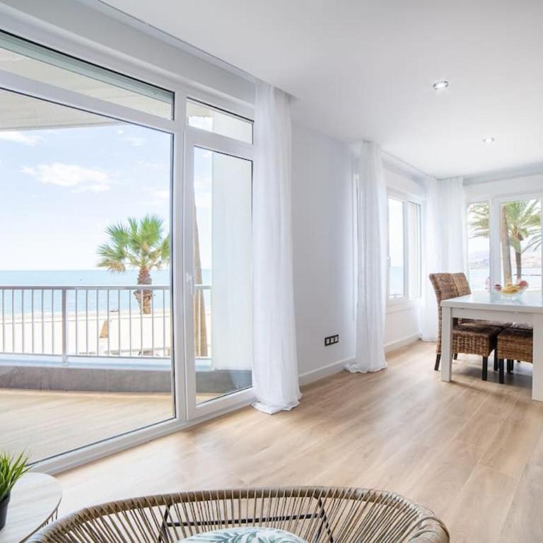 Santa Clara Dream Beach - Apartamento de 2 dormitorios con terraza y vistas al mar - 9