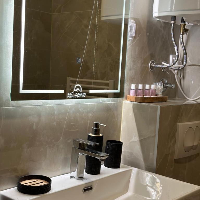 Vila Jahor Apartman 12 Deluxe - Apartman sa 1 Spavaćom Sobom - 37