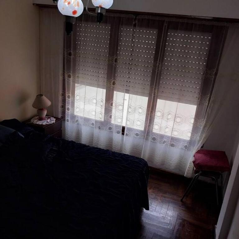 Alquilo casa zona La Perla - Apartamento de 1 dormitorio - 10