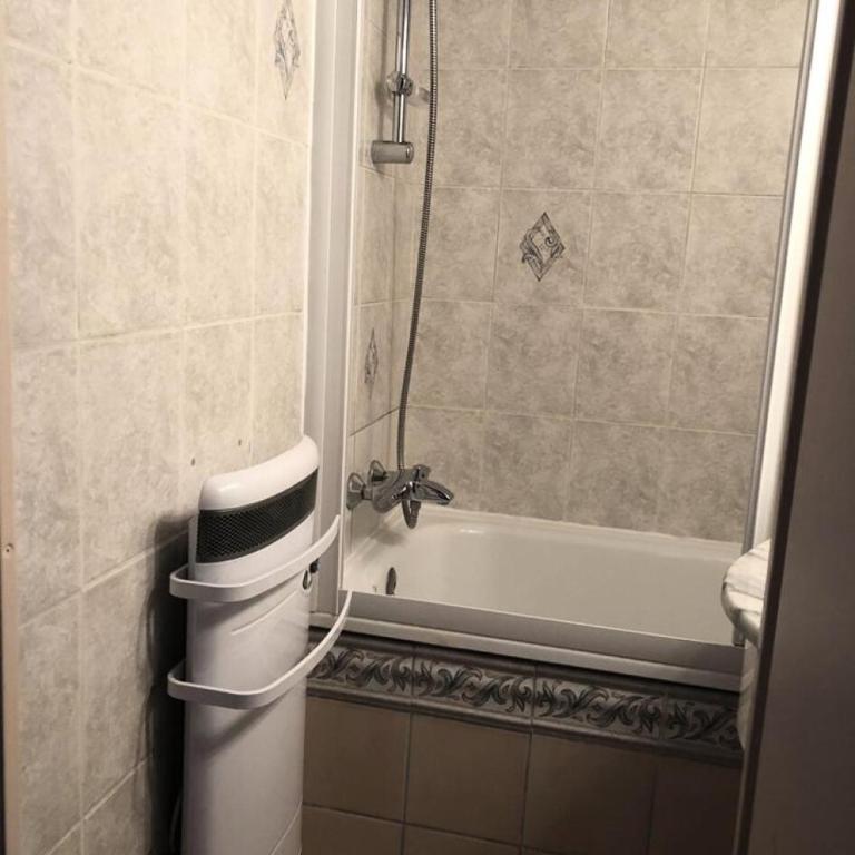 Résidence 4 Soleils - RESIDENCE 4 SOLEILS APT 317 MAE-3011 - Appartement - 12
