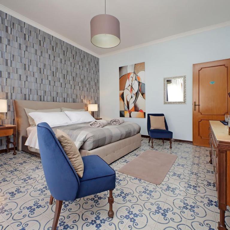 Villa Gisi Guest House - Deluxe Double Room - 7