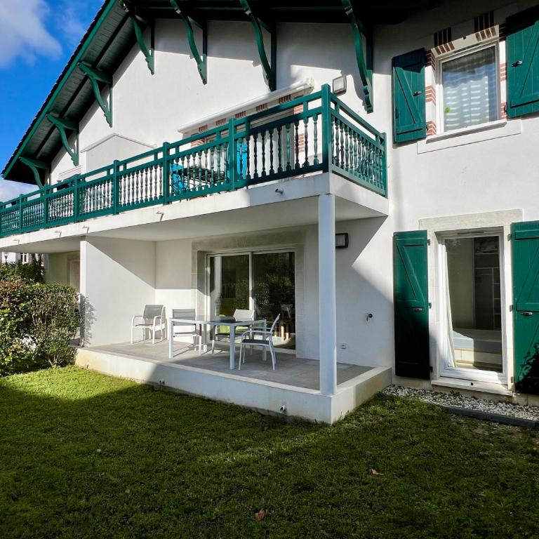 BaskoParadis I Apt I Central I Calme I Lumineux I Lit 160 I Terrasse I Jardin - Appartement Deluxe - 12
