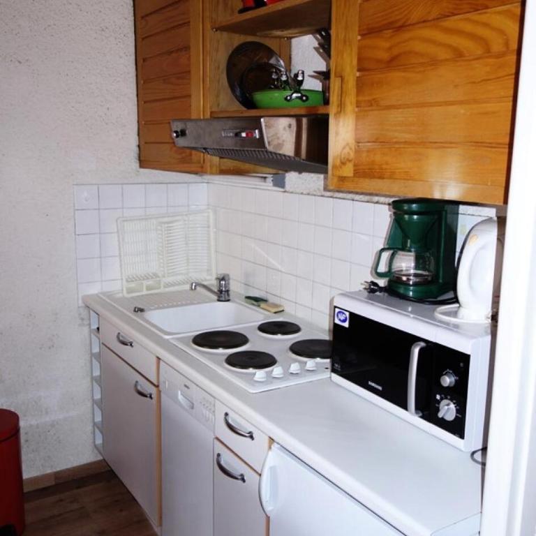 Résidence Montana - APPARTEMENT ALPE D'HUEZ HAUT DE STATION MAE-3681 - Studio - 4