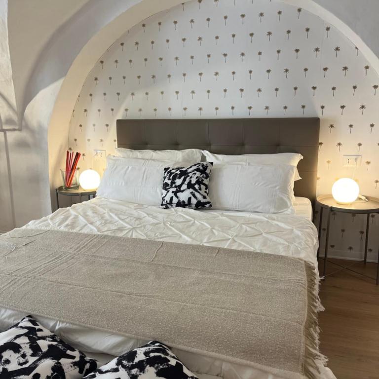 VagaLuna Short Stay - Triple Room with Private Bathroom - 12