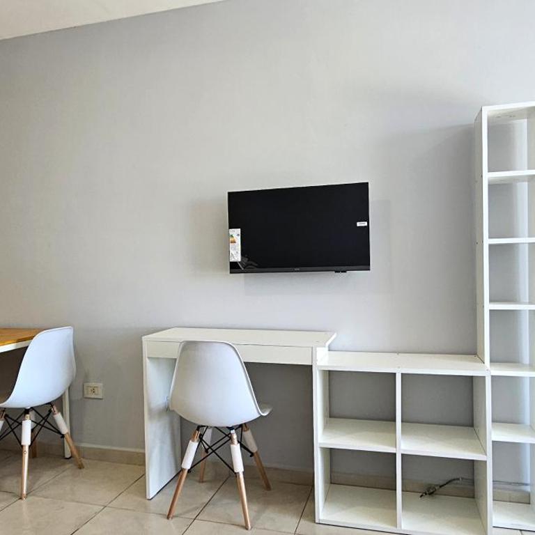 Departamento en Corrientes, céntrico, con piscina - Apartamento de 1 dormitorio - 4