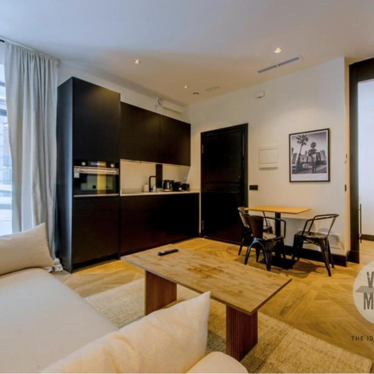 Historia Madrileña para 4, vive en Calle del Aguila E3 - One-Bedroom Apartment - 3