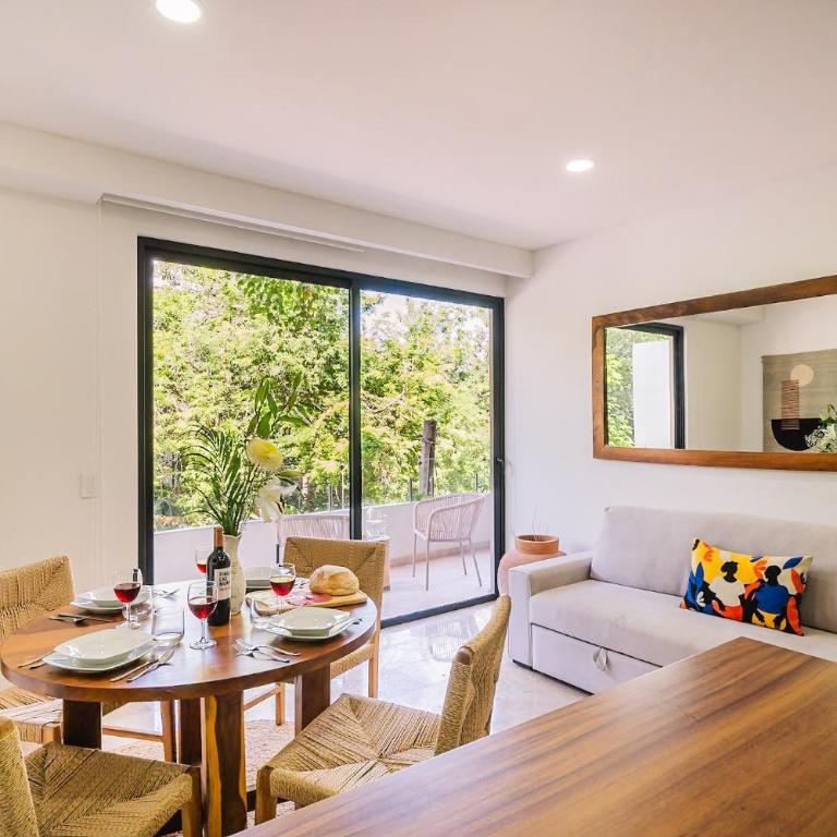 Central 2BR Sun Lover's Nest w Gym Rooftop SPA - Apartamento de 1 dormitorio - 4