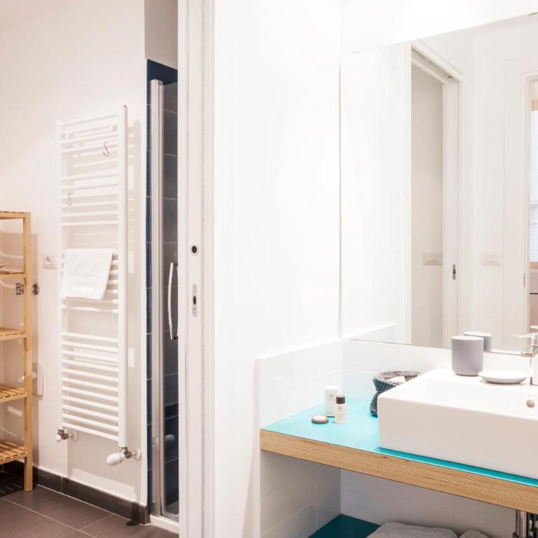 TorinoToStay Apartments - One-Bedroom Apartment with Balcony - 9