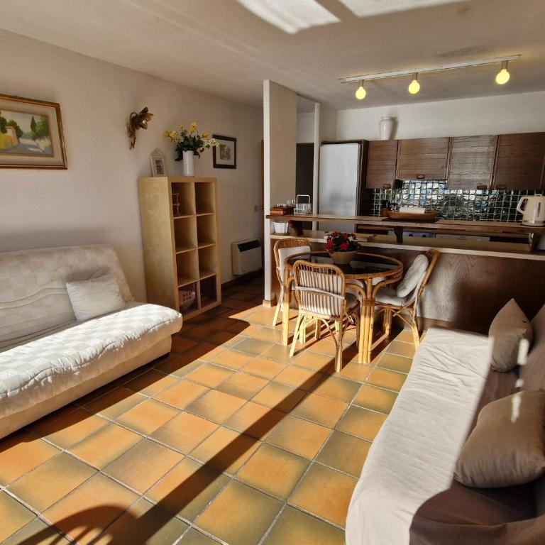 Appartement 2 pièces avec vue mer et garage à Sainte-Maxime - FR-1-780-71 - Apartamento - 10