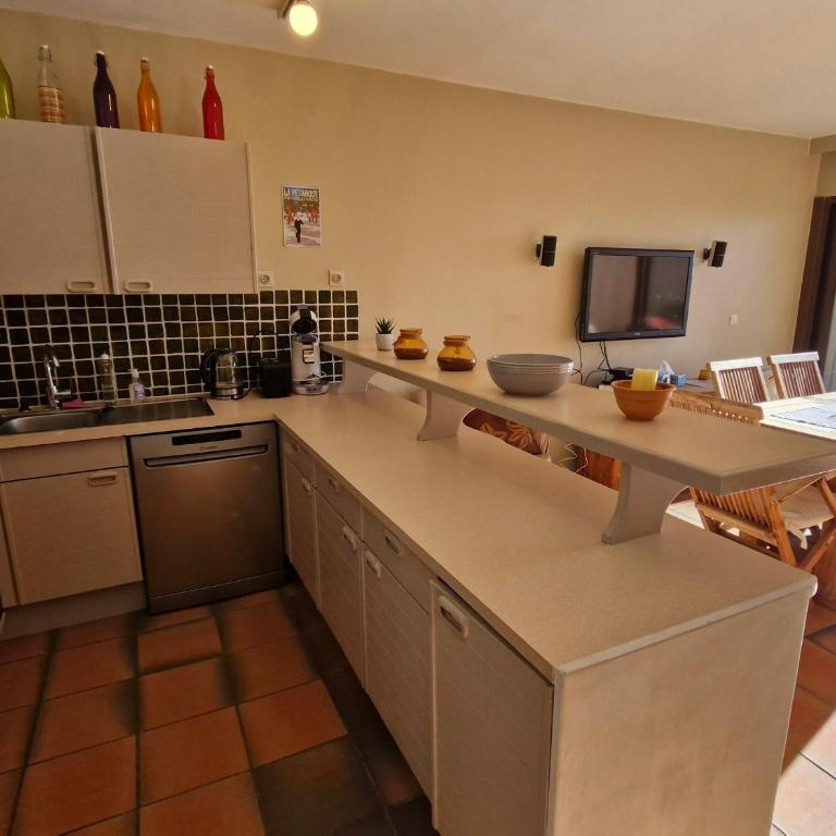Triplex 4 pièces, vue mer, piscine, parking, animaux admis à Sainte-Maxime - FR-1-780-44 - Apartamento - 17