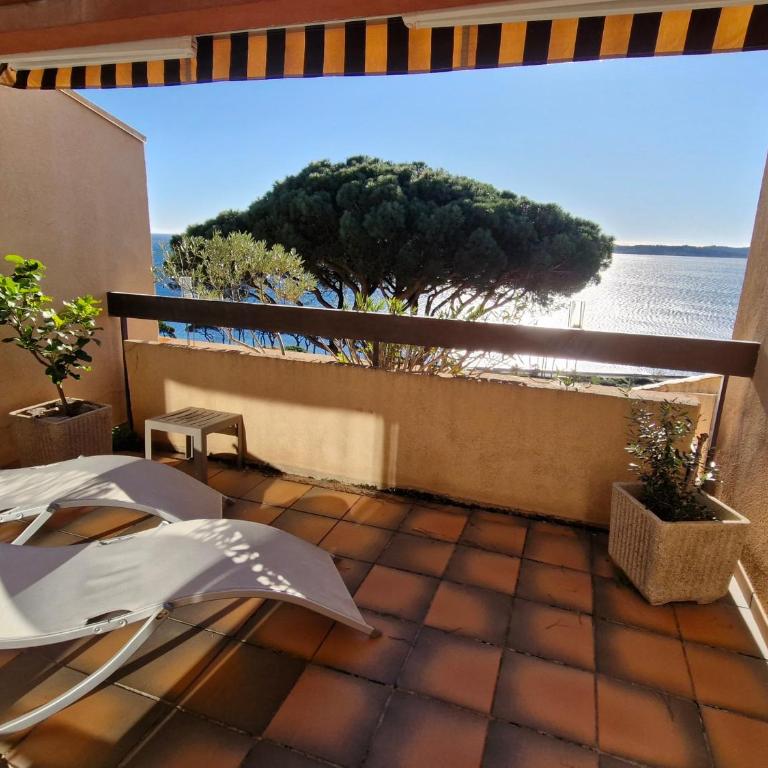 Triplex 4 pièces, vue mer, piscine, parking, animaux admis à Sainte-Maxime - FR-1-780-44 - Apartamento - 25
