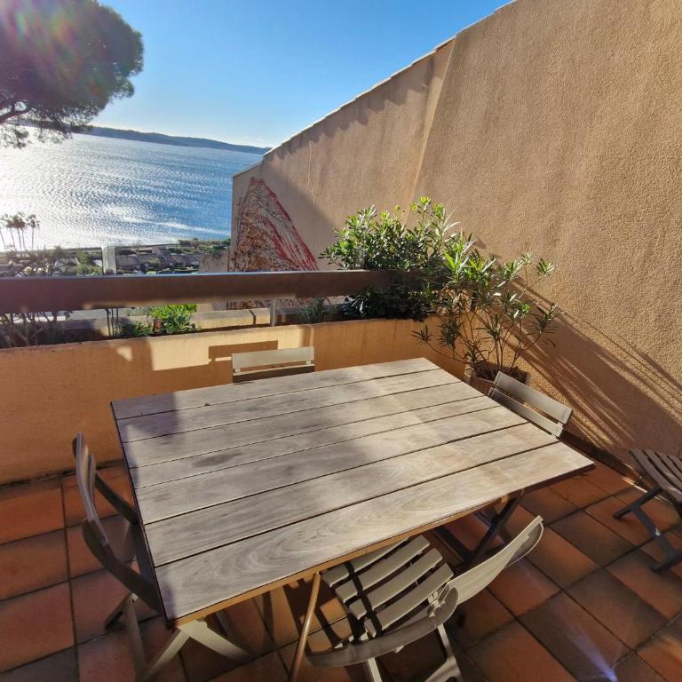 Triplex 4 pièces, vue mer, piscine, parking, animaux admis à Sainte-Maxime - FR-1-780-44 - Apartamento - 29
