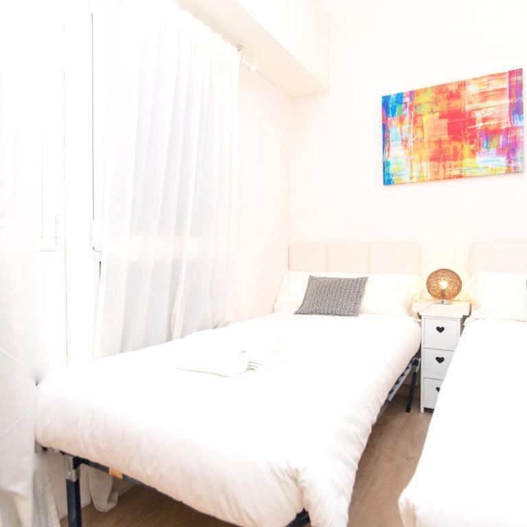 Apartment Bright Sagrada Familia - Two-Bedroom Apartment - 20