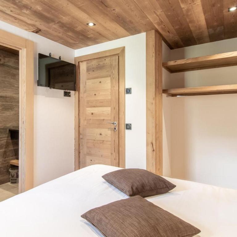 Chalet confortable au pied des pistes, sauna et spa - FR-1-467-141 - Appartement - 8