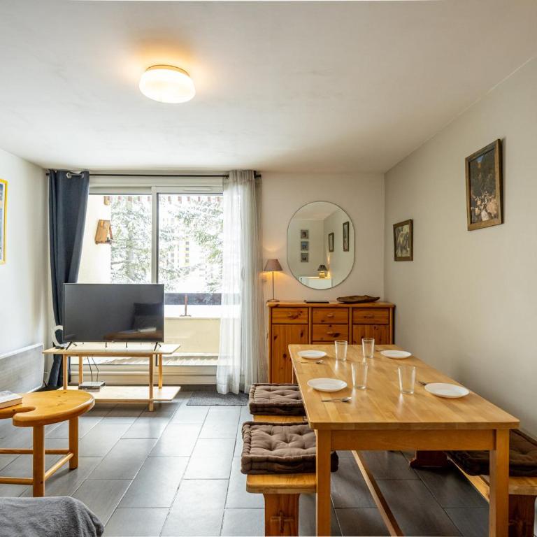 Studio moderne pour 4 pers, balcon sud, proche piste, résidence Roc Rouge - Studio - 2
